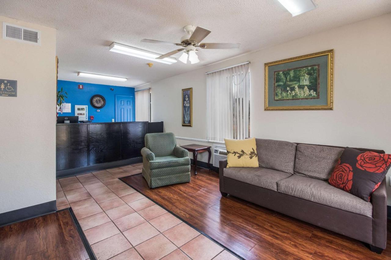 Rodeway Inn Bolivar Kültér fotó