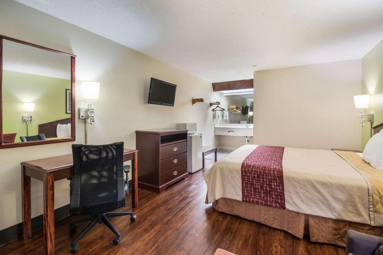 Rodeway Inn Bolivar Kültér fotó