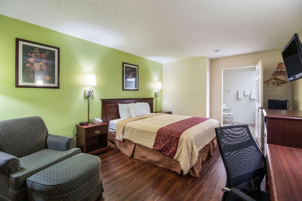 Rodeway Inn Bolivar Kültér fotó